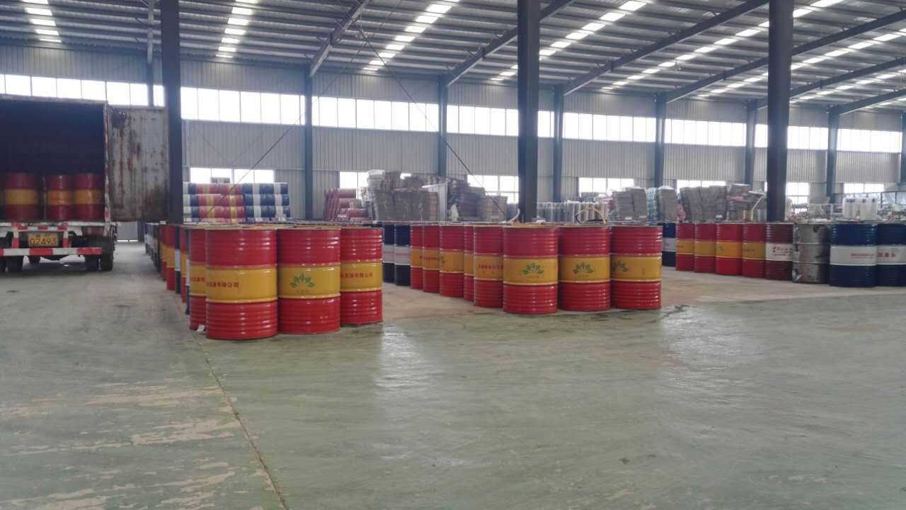 船用潤(rùn)滑油與陸上用柴油機(jī)油有什么不同?那個(gè)品牌的好用？